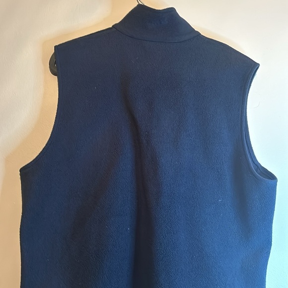 Woolrich Navy Blue Fleece Vest - Picture 16 of 17
